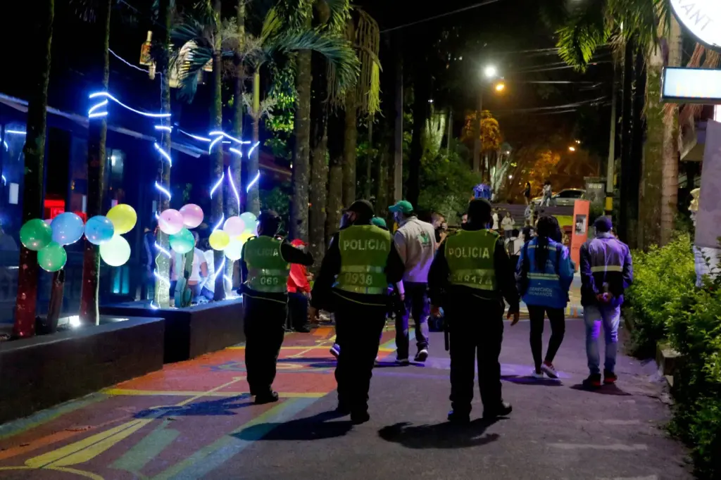 Security in El Poblado, Medellín.